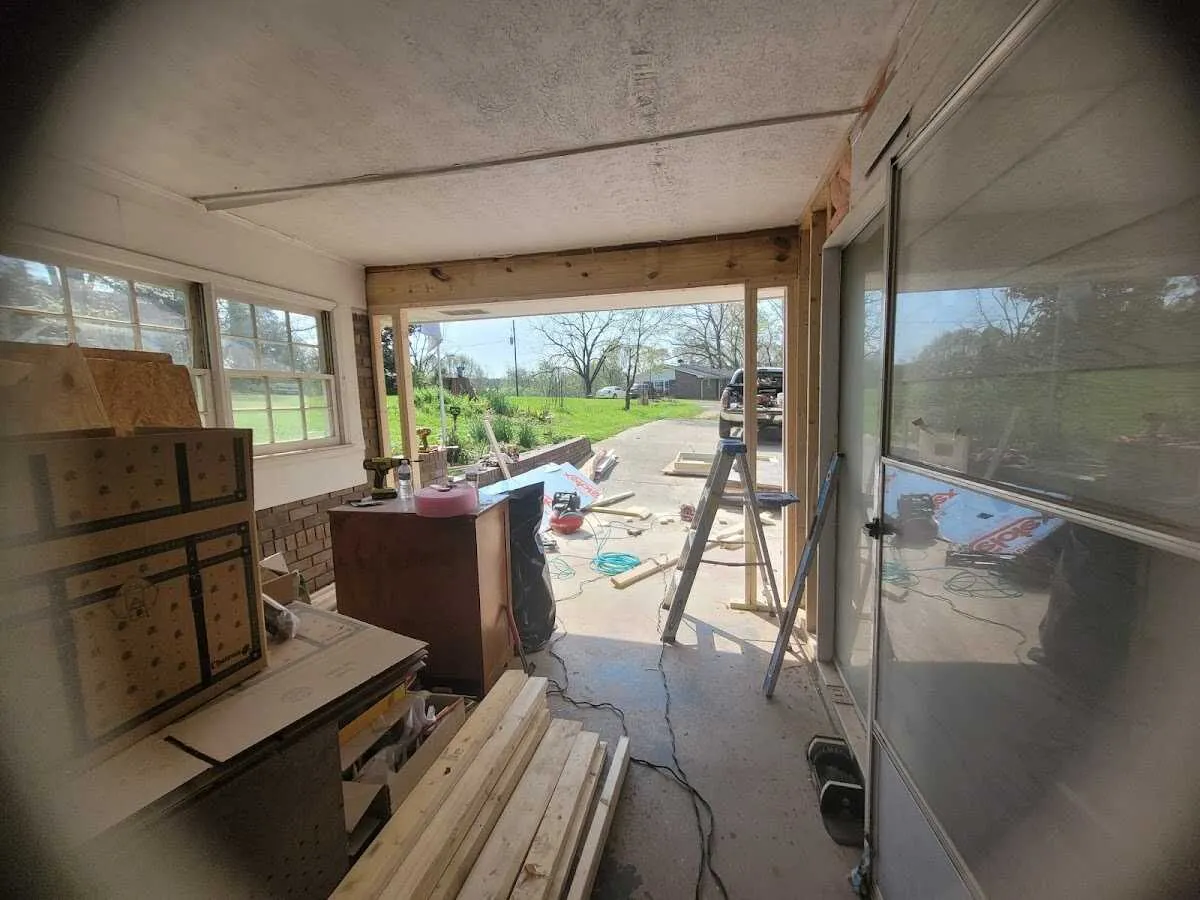 Air movers and dehumidifier for Drying & Dehumidification in Homewood